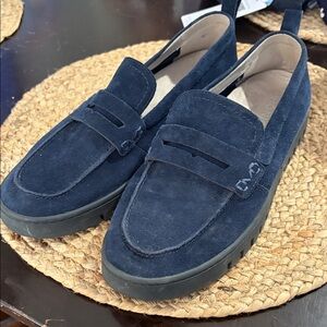 VIONIC WOMENS Navy BLUE Suede Penny Loafers SZ 10